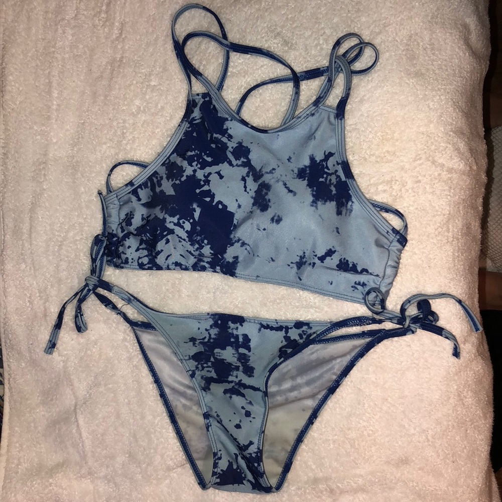 Strappy blue high neck bikini